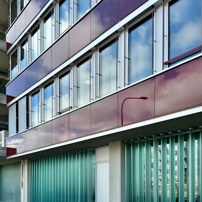 Spotlight Awards: The Circular Refurbishment of a 1970s Glass Facade in Zurich